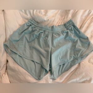 Aqua Lulu Lemon hotty hot short long size 12